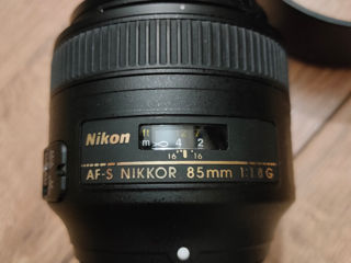 Nikon 85mm F1.8G foto 1