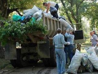 Вывоз строительного и бытового мусора / Îndepărtarea gunoiului de construcție și de uz casnic foto 5