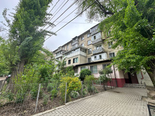 Apartament cu 3 camere, 90 m², Botanica, Chișinău foto 10