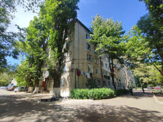 Apartament cu 2 camere, 36 m², Botanica, Chișinău