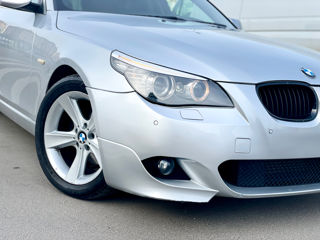 BMW 5 Series foto 1