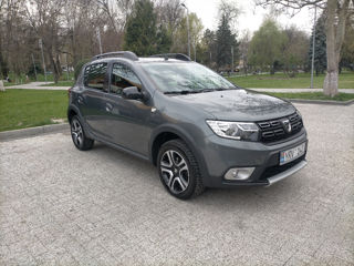 Dacia Sandero Stepway foto 1