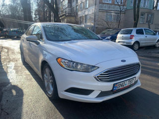 Ford Fusion foto 1