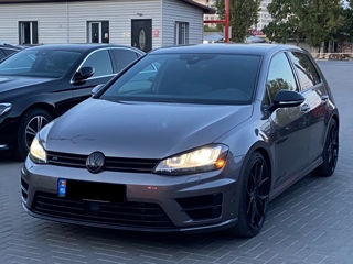 Volkswagen Golf foto 1