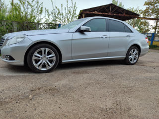 Mercedes E-Class foto 4