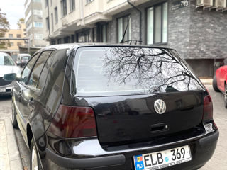 Volkswagen Golf foto 2