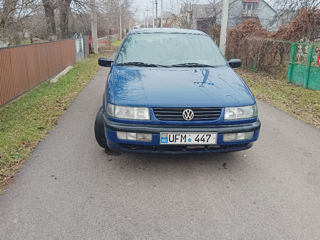 Volkswagen Passat foto 2