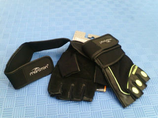 #S14 Перчатки для занятия спортом в зале