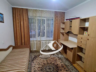 Apartament cu 3 camere, 72 m², Botanica, Chișinău foto 3