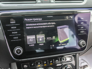 Skoda Superb foto 9