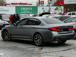 BMW 5 Series foto 5