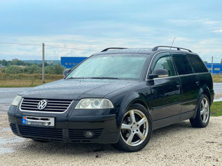 Volkswagen Passat foto 3