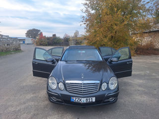 Mercedes E-Class foto 13