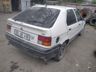 Renault 19 foto 8