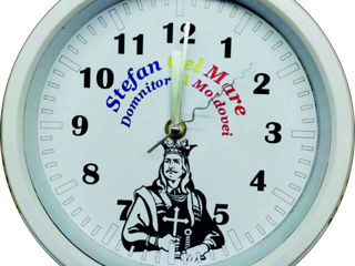 Часы с Молдавской символикой, часы Молдовы сувенирные (Штефан чб)