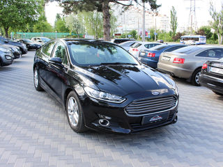 Ford Fusion foto 1