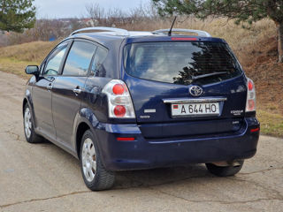 Toyota Corolla Verso foto 6