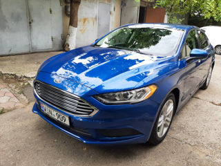 Ford Fusion foto 1