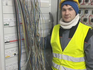 Servicii de electricitate , conectează-te la siguranța și performanța electrică cu tehnoprim! foto 3