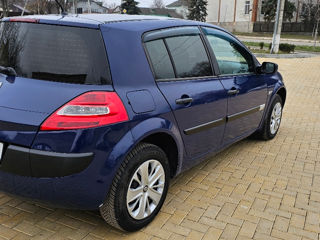 Renault Megane foto 3