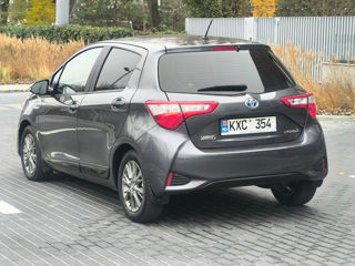 Toyota Yaris foto 4