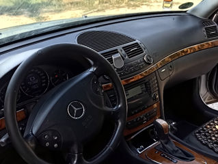 Mercedes E-Class foto 5