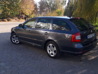 Skoda Octavia foto 2