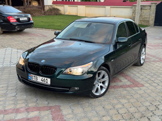 BMW 5 Series foto 12