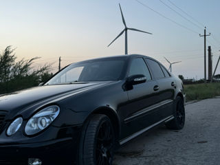 Mercedes E-Class foto 3