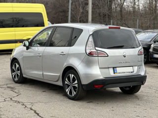 Renault Scenic foto 4