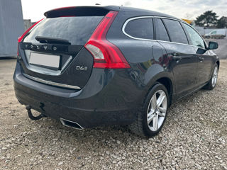 Volvo V60 foto 4