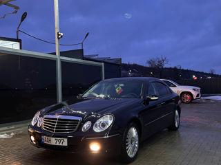 Mercedes E-Class foto 5