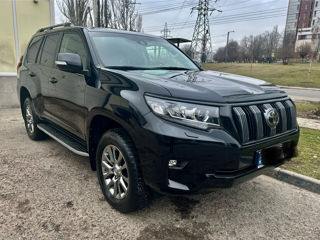 Toyota Land Cruiser Prado foto 2