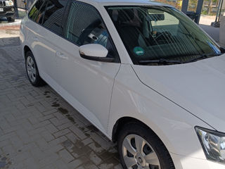 Skoda Fabia foto 1