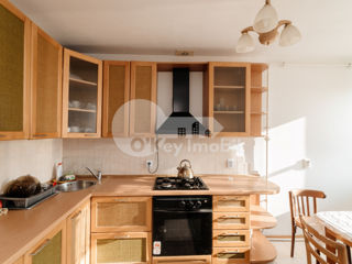 Apartament cu 3 camere, 100 m², Buiucani, Chișinău foto 4