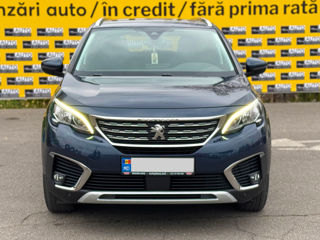 Peugeot 5008 foto 2