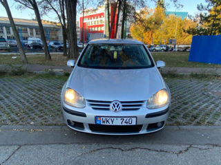 Volkswagen Golf foto 2