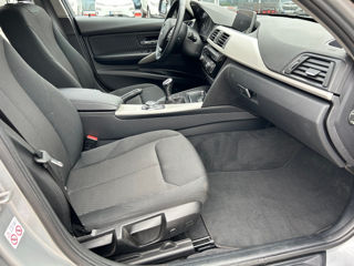 BMW 3 Series foto 15