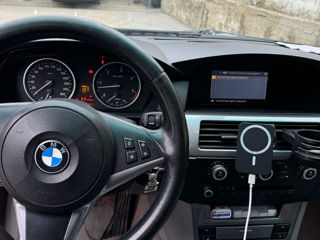 BMW 5 Series foto 8