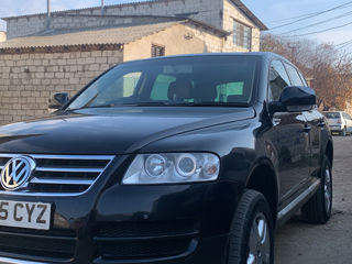 Volkswagen Touareg foto 2