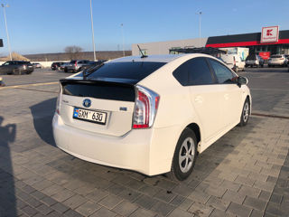 Toyota Prius foto 4