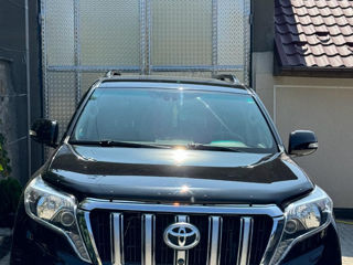 Toyota Land Cruiser Prado foto 10