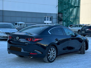 Mazda 3 foto 2