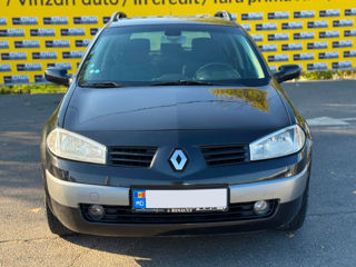 Renault Megane foto 2