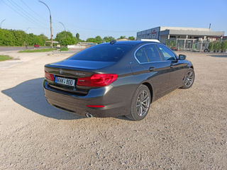 BMW 5 Series foto 2