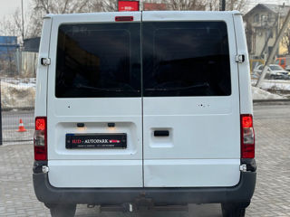 Ford transit foto 5