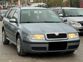 Skoda Octavia foto 4