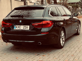 BMW 5 Series Touring foto 6