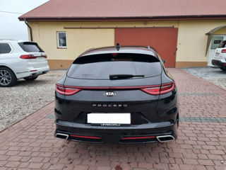 KIA Pro_Cee'd foto 4