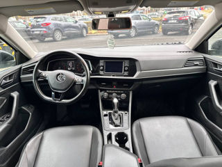 Volkswagen Jetta foto 9